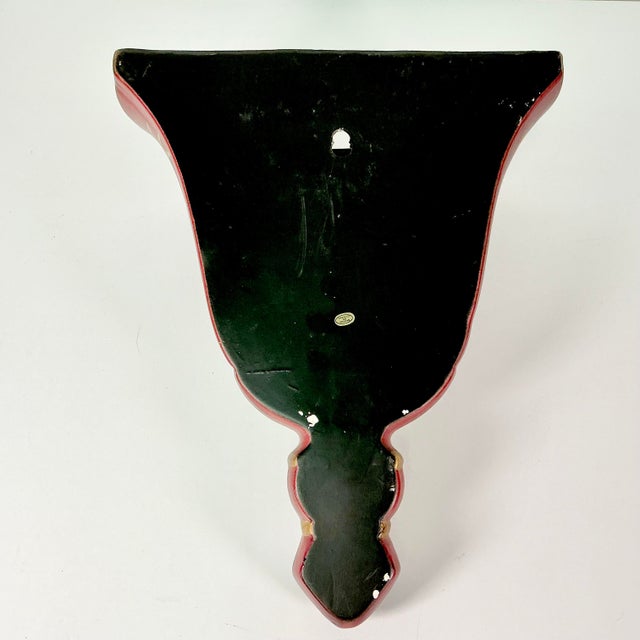 1980s Vintage Chinoiserie Hollywood Regency Boho Chic Large Ceramic Wall Pocket, After Mottahedeh For Sale - Image 15 of 16