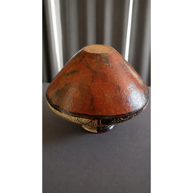 Large Peru Shipibo-Conibo Mahuetá Anthropomorphic Peruvian Pottery Vessel: Kené Pattern Tribal Art Ceramic Vase For Sale In Sacramento - Image 6 of 9
