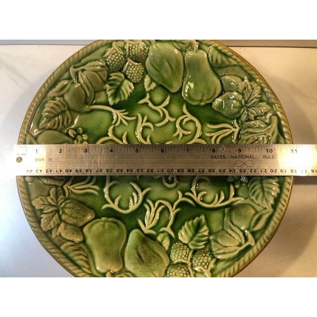 1980s Green Majolica Pottery Fruit Bowl For Sale - Image 6 of 11