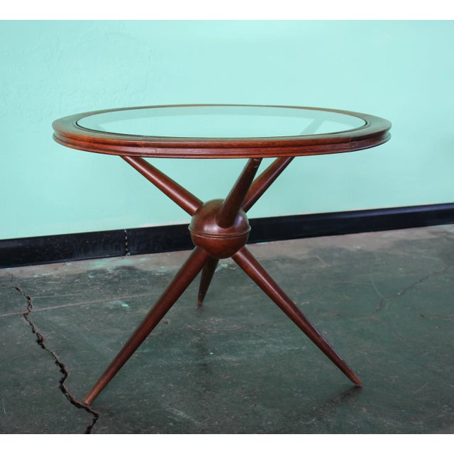 they are different , one is more dark than the other but they are nice together, one is 58 high diam 47,5 diametro the...