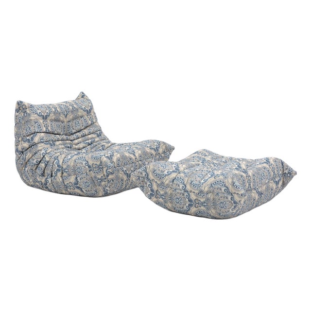 Togo Fireside Chair and Ottoman in Azure Paisley Jacquard Vintage Ligne Roset For Sale