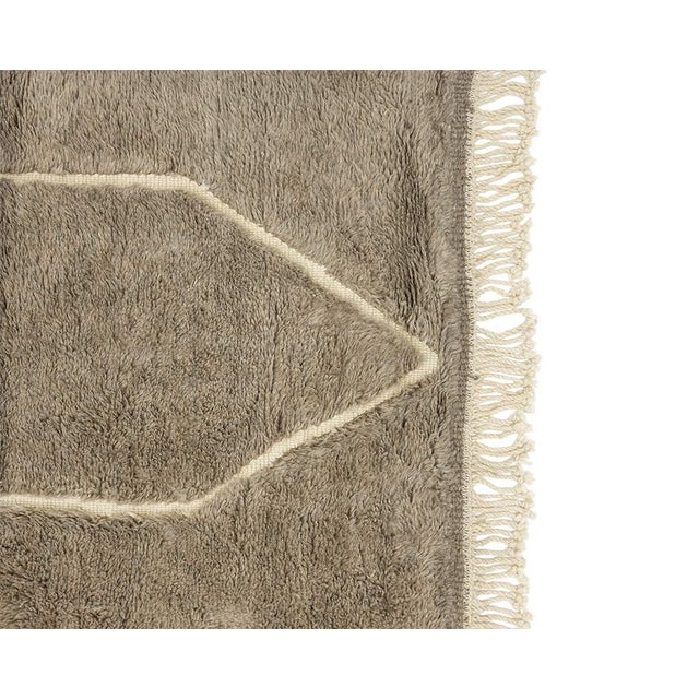 Early 21st Century Hand-Knotted Wool Premium Rug by Azele Studio For Sale - Image 5 of 11