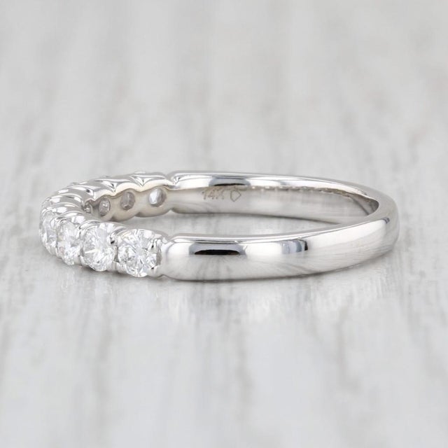 Modern 0.55ctw Diamond Wedding Band 14k White Gold Stackable Anniversary Ring, Size 8. 25 For Sale - Image 3 of 8