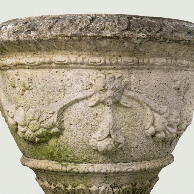 Large Medici Garden Basin, Early 20th Century For Sale - Image 10 of 14