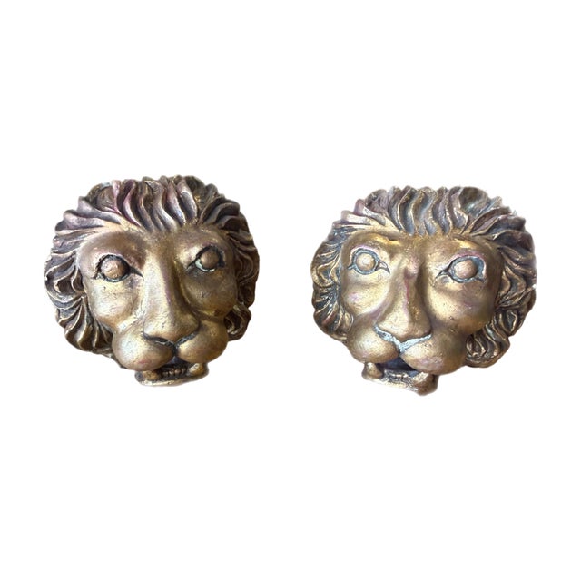 Pair of Vintage Gilt Lion Head Sculptures, Italian Neoclassical Style For Sale In Miami - Image 6 of 13