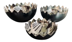 1980s Giuliano Malimpensa Mesa Design Italy Nesting Sawtooth Bowls- Set of 2