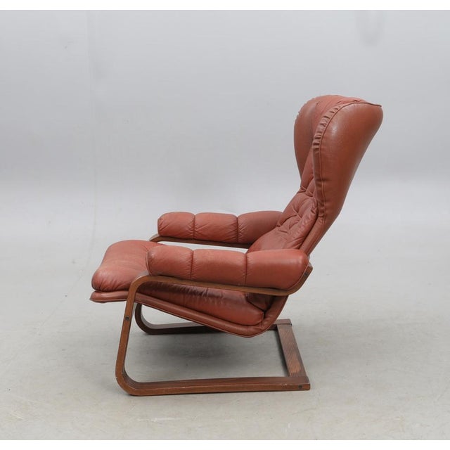 1960s Ear-Patch Chair in Mouled Wood, 1960s For Sale - Image 5 of 8