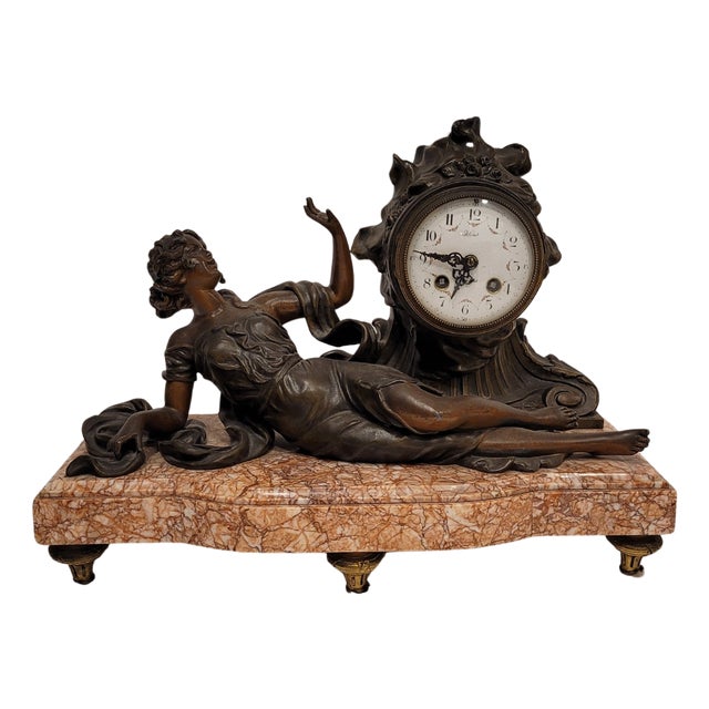 Clock with Sculpture in Marble and Bronze For Sale