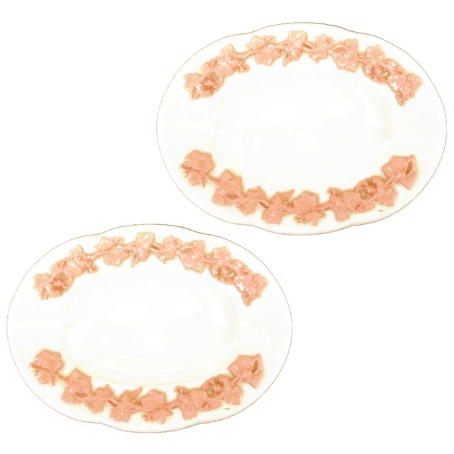 Josiah Wedgwood Wedgwood Pink & White Queensware Ashtrays / Catchalls, Pair For Sale - Image 4 of 4