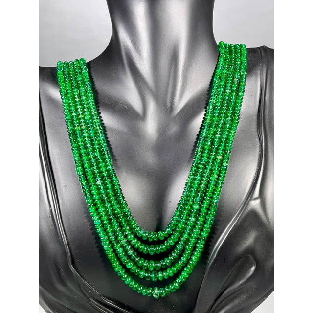 300ct Fine Emerald Beads 5 Line Necklace with 14 kt Yellow Gold Clasp Adjustable For Sale - Image 10 of 18