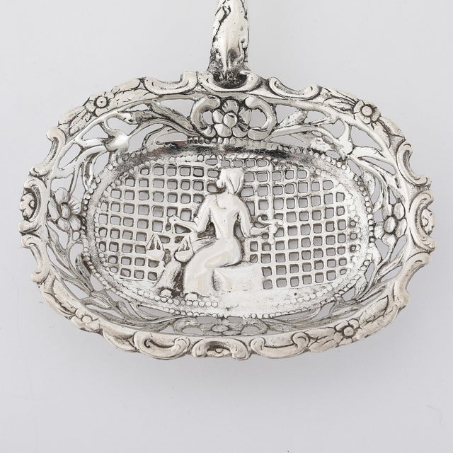 Antique Dutch Silver Bon Bon, Berry, Serving Oval Spoon For Sale - Image 4 of 11