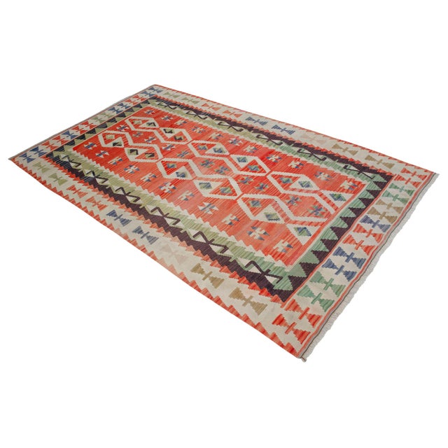 Vintage Handwoven Turkish Oushak Kilim Flat Weave Rug Boho Farmhouse Decor - 4′5″ × 7′8″ For Sale - Image 4 of 14