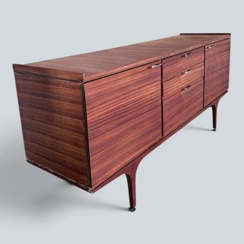 Mid-Century British Teak Sideboard from Meredew, 1960s For Sale - Image 4 of 9