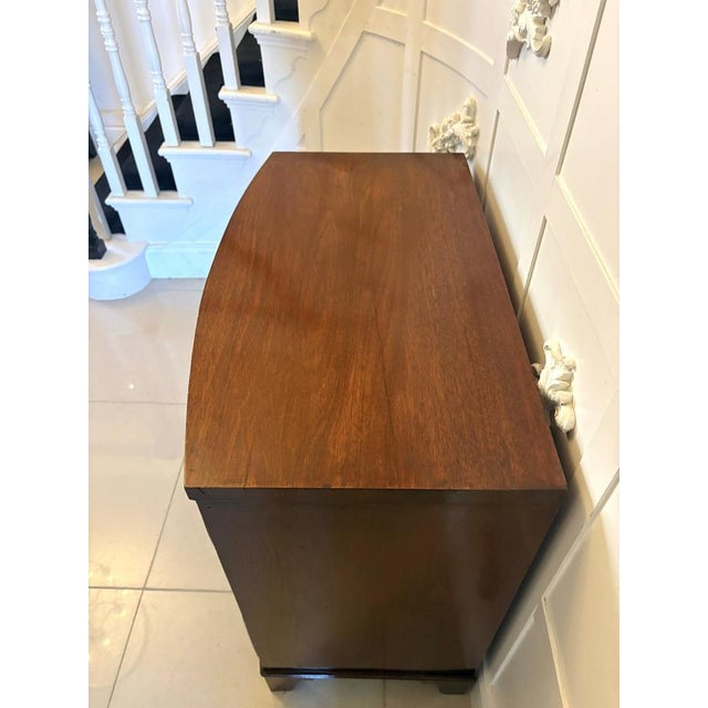 Wood Antique Georgian Style Bow Front Chest of Drawers in Figured Mahogany with Brass Handles, 1820 For Sale - Image 7 of 10