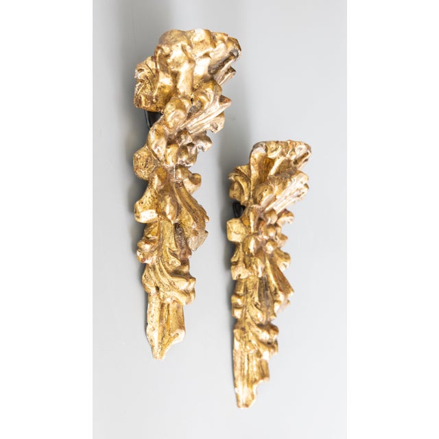 Gold 18th Century Italian Giltwood Floral Hanging Architectural Fragments Wall Swags - A Pair For Sale - Image 8 of 10