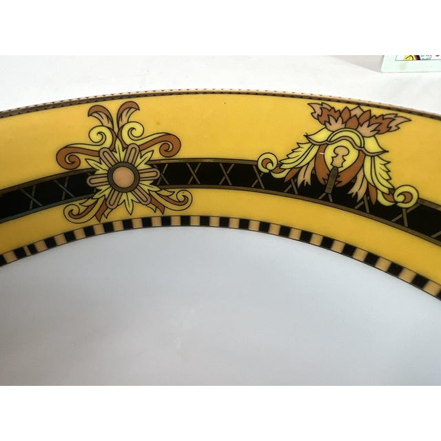 Late 20th Century Serving Bowl "Barocco" Italian Versace Design Rutherford Porcelain For Sale - Image 9 of 10