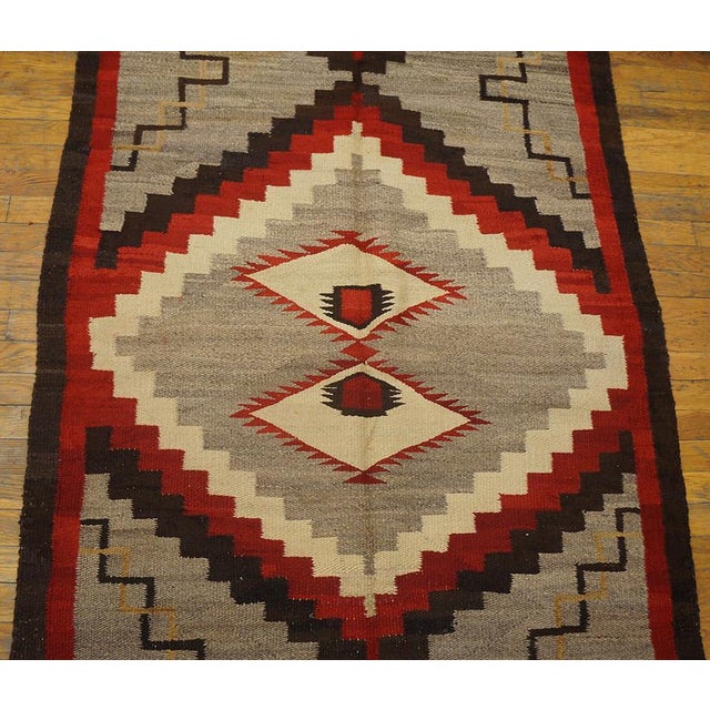 Tribal 1930s Gray Medallion Tribal Antique American Navajo Rug 3'10" X 7'4" Flatweave Wool Carpet For Sale - Image 3 of 6