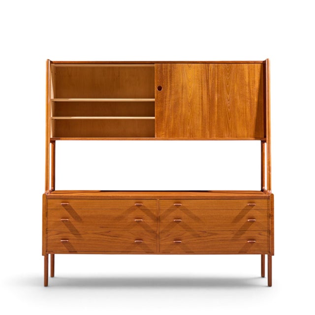 Hans Wegner for Ry Møbler Mid Century Danish Teak Credenza and Hutch For Sale In Chicago - Image 6 of 12