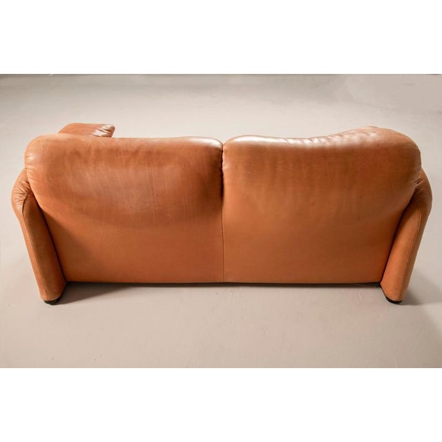 Maralunga 2-Seater Sofa by Vico Magistretti for Cassina, 1990s For Sale - Image 11 of 18