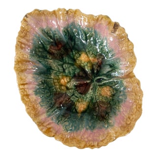Antique Majolica 19thC Etruscan Smith, Hill, Griffin Begonia Leaf Plate, C1880s For Sale