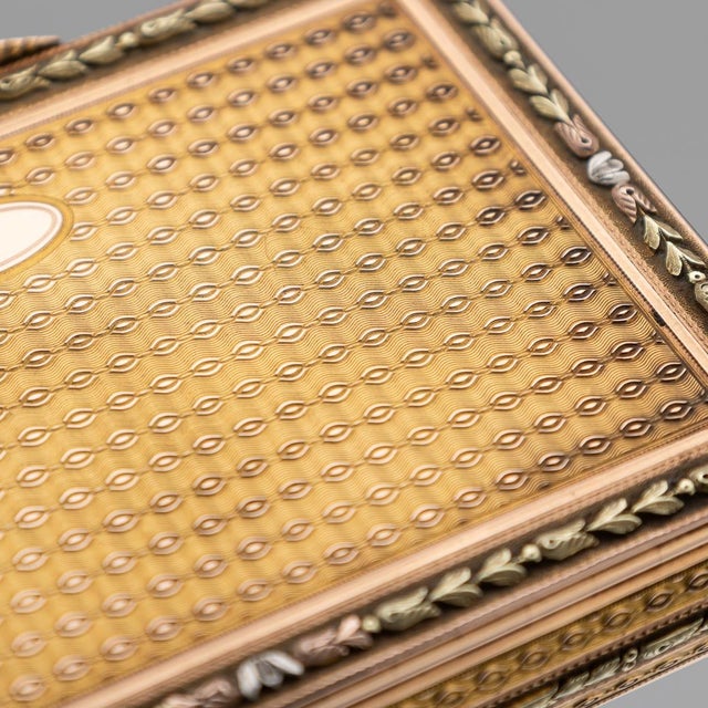 Antique German 3-Colour Gold Snuff Box, Hanau, 1850s For Sale - Image 15 of 18