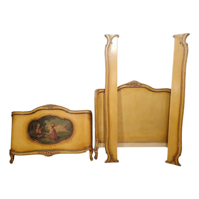 Louis XV Style Basket-Shaped Bed in Lacquered and Painted Wood, 1900s For Sale