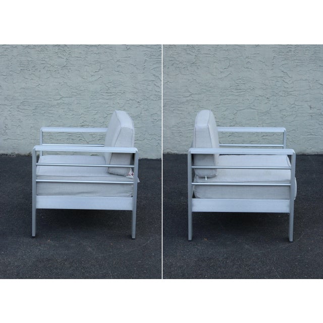 Mozaic Company Modern Pair of Aluminum Outdoor Lounge Chairs For Sale In Philadelphia - Image 6 of 12