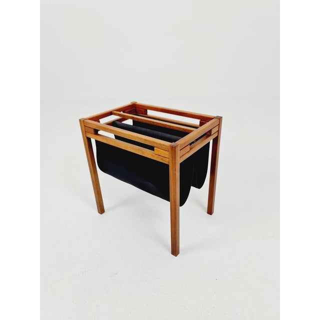 Mid-Century Modern Danish Walnut Magazine Rack by Salling Stolefabrik, 1960s For Sale - Image 5 of 10