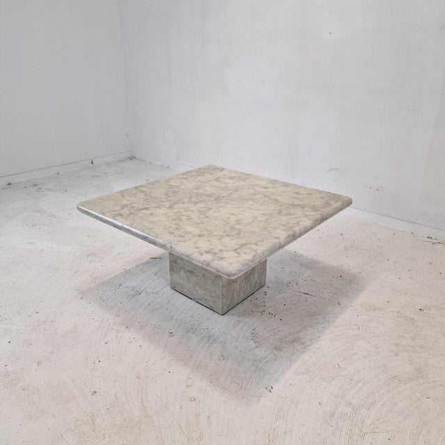 Italian Carrara Marble Coffee Table, 1980s For Sale - Image 4 of 17