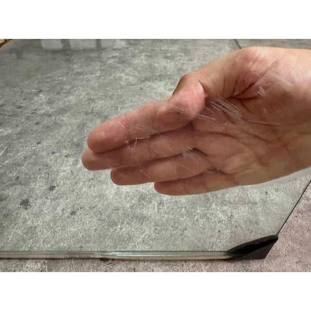 Curved Glass Coffee Table with Waterfall Effect, 1980s For Sale - Image 4 of 7