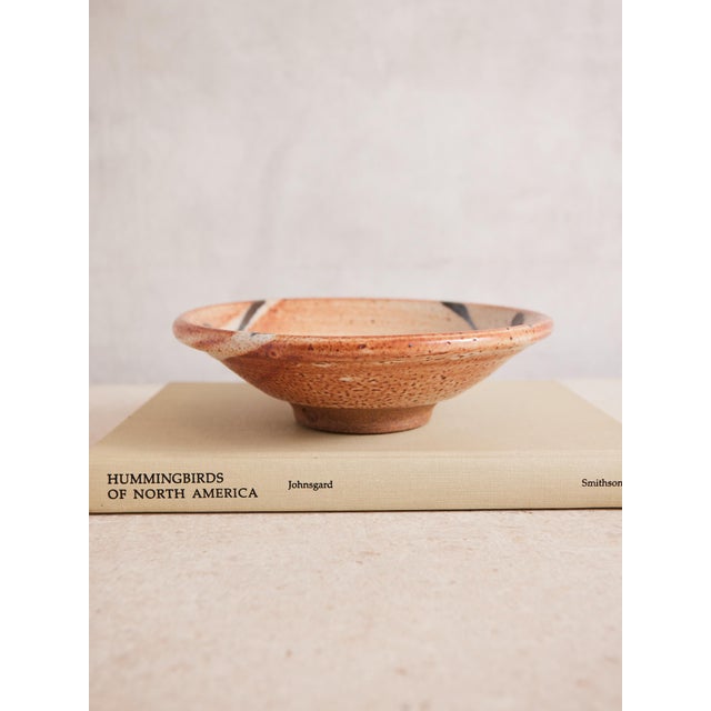 Beautiful 7.75 inch studio pottery bowl by American pottery Ginny Marsh. Ginny now resides in Texas, and this bowl was...