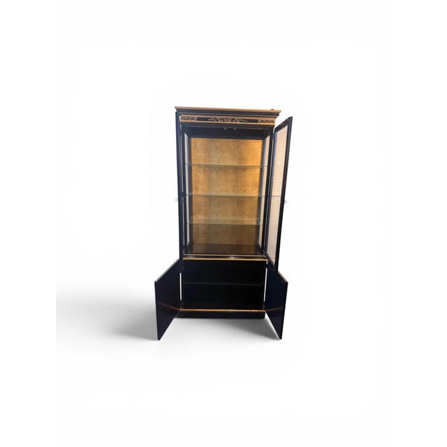 Black Drexel Heritage Chinoiserie Illuminated Curio Cabinet/ Display Case With Gold Gilt Detailing For Sale - Image 8 of 17