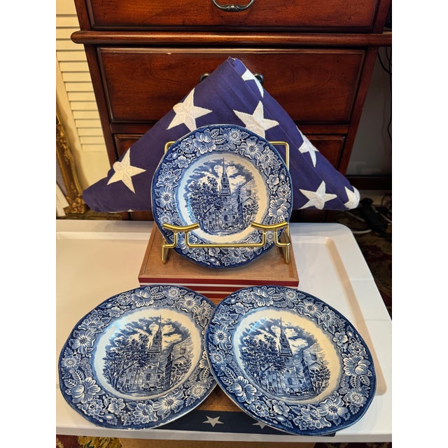 1970s Liberty Blue “Old North Church” Serving Bowls | English Ironstone Americana Collection - Set of 3 For Sale In Houston - Image 6 of 9