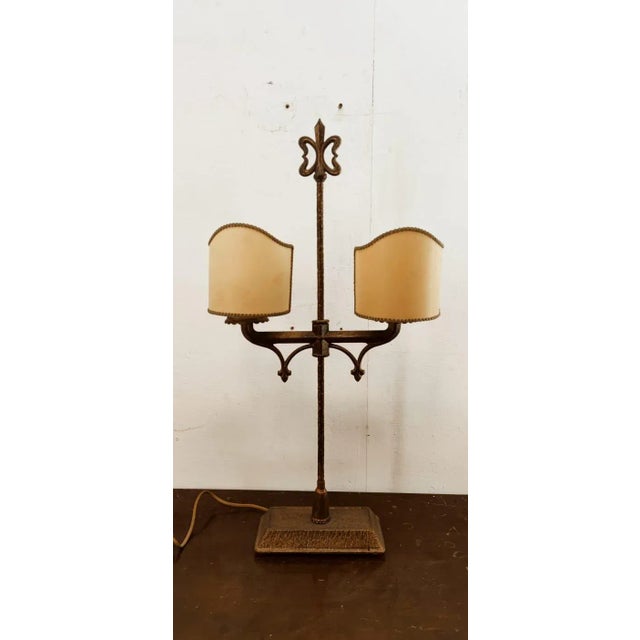 Medieval Table Lamp in Hammered Brass For Sale - Image 4 of 13