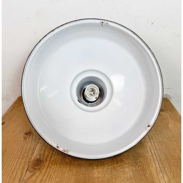 British Industrial Green Enamel Factory Pendant Lamp, 1960s For Sale - Image 15 of 16