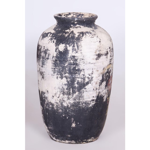 This elegant ceramic vase dates back to the beginning of the 20th century and is a valuable example of Czechoslovak...