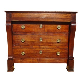 Chest of Drawers in Walnut, 1820s For Sale