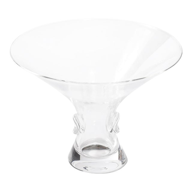 Mid-Century Modernist Footed Crystal Bowl With Organic Detailing Signed Steuben For Sale