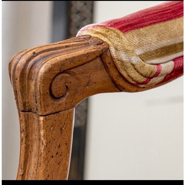 1930s Antique French Louis XV Style Cane Back Armchair With Scalloped Upholstery For Sale - Image 5 of 6