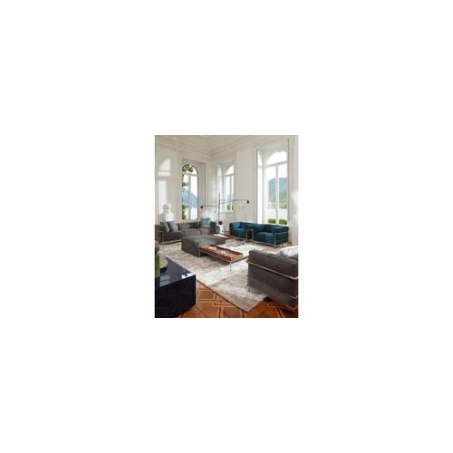 C3 Armchair by Le Corbusier, Jeanneret and Charlotte Perriand for Cassina For Sale - Image 6 of 9