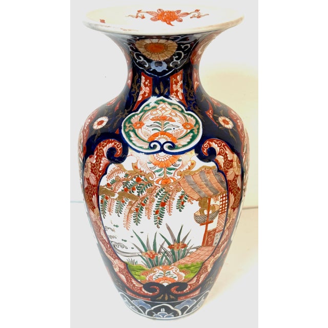 Large Meiji Period Imari Porcelain Garden Landscape Vase, Attributed to Fukagawa, Japan A beautifully painted Meiji period...