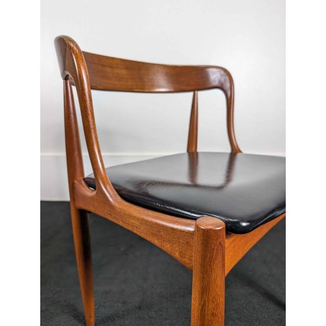 Uldum Møbelfabrik Danish Teak Model 16 Chairs by Johannes Andersen for Uldum For Sale - Image 4 of 11