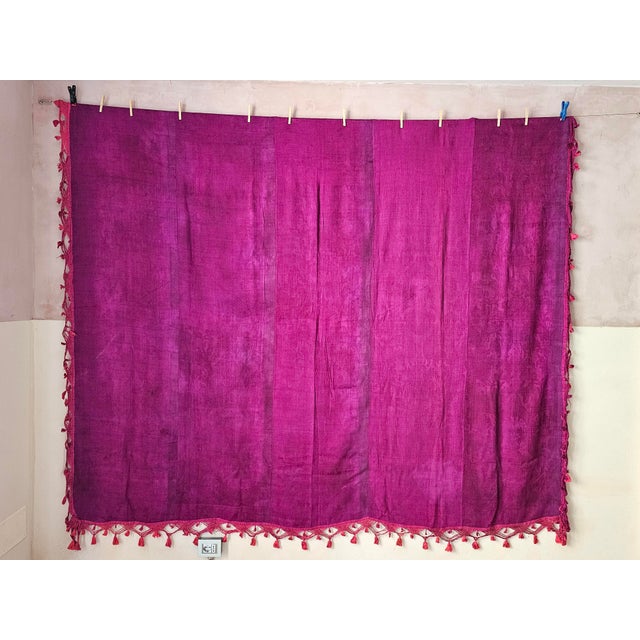 Antique Italian Bedspread in Calabrian Silk Damask, 1750 For Sale - Image 11 of 11