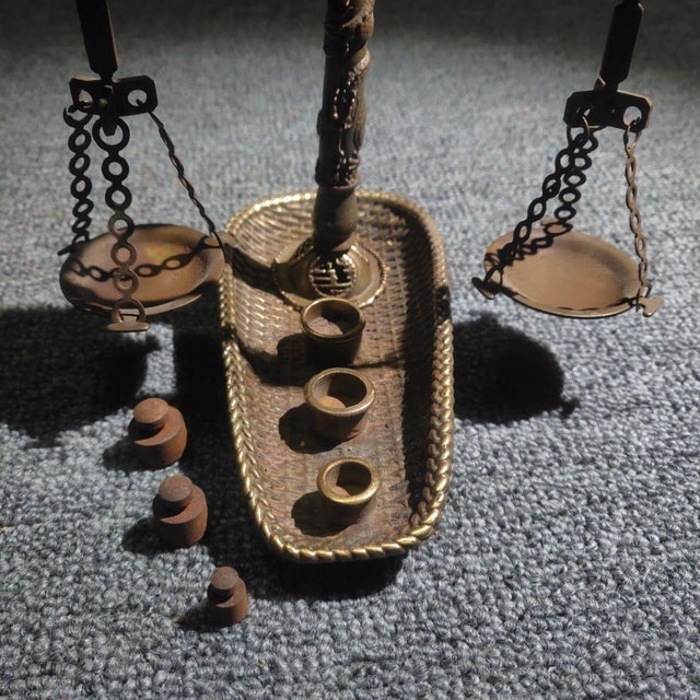 Mid 20th Century Vintage Brass Dragon-Head Balance Scale With Original Weights For Sale - Image 5 of 9