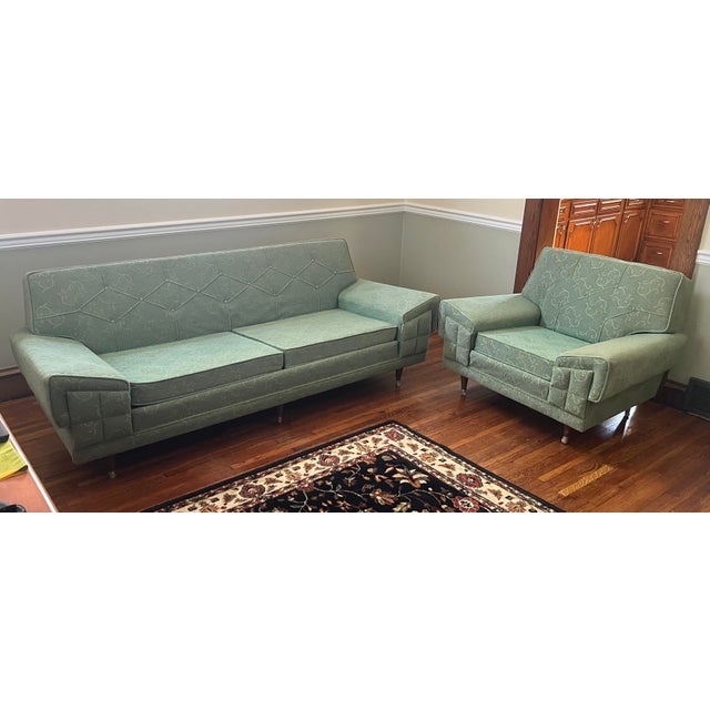 Extremely funky, atomic-style set from the 1950s in classic textured frieze fabric. Features distinct sculpted, tiered...