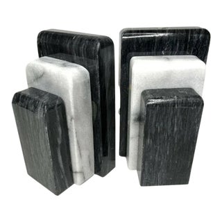 New Vintage Stacked Black & White Marble Bookends For Sale