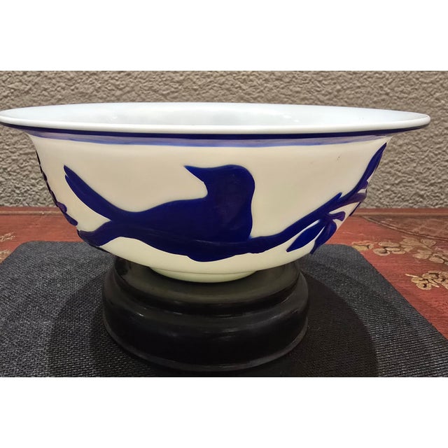 Asian Antique Peking Glass Bowl With Flowers and Bird Motifs For Sale - Image 3 of 6