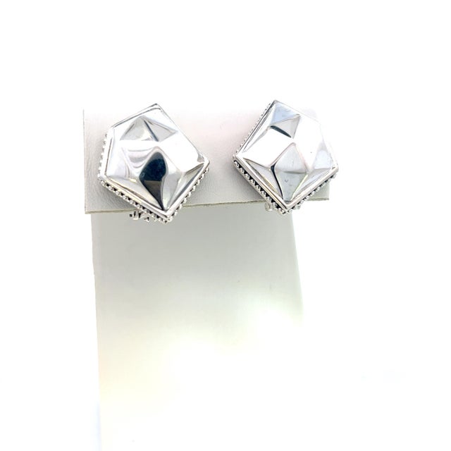 1990s 1990s Pair of Lagos Estate Clip on Earrings Sterling Silver For Sale - Image 5 of 6