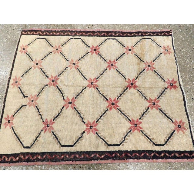 Mid 20th Century Galerie Shabab Collection Mid-20th Century Turkish Anatolian Rug For Sale - Image 5 of 7