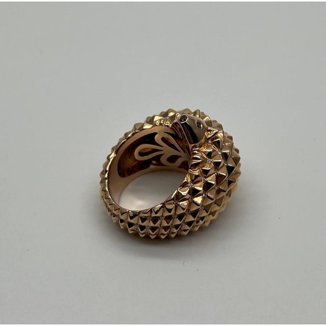 Hedgehog Spikey Emerald Eyes 18k Gold Statement Unique Cute Animal Ring, Size 6 For Sale - Image 9 of 15